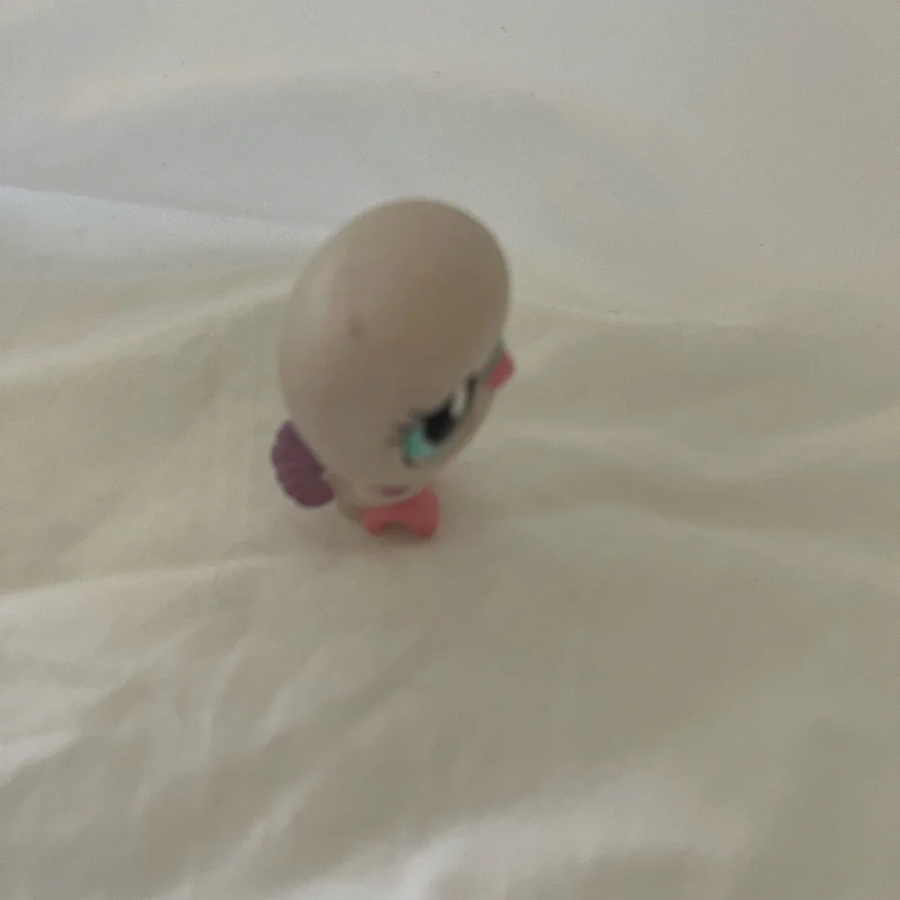 Littlest Pet Shop PIGEON #1547 Authentic Hasbro